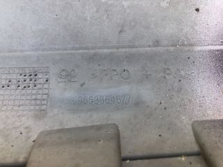 bontott PEUGEOT 307 Bal első Sárvédő