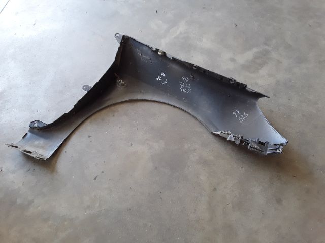 bontott PEUGEOT 307 Bal első Sárvédő