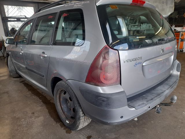 bontott PEUGEOT 307 Bal első Sárvédő