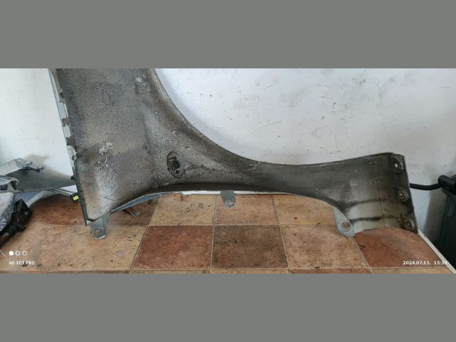 bontott PEUGEOT 307 Bal első Sárvédő