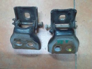 bontott PEUGEOT 307 Bal első Zsanér