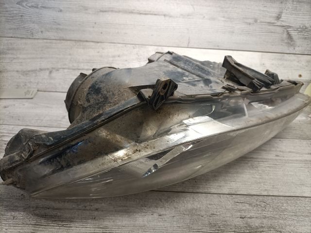 bontott PEUGEOT 307 Bal Fényszóró