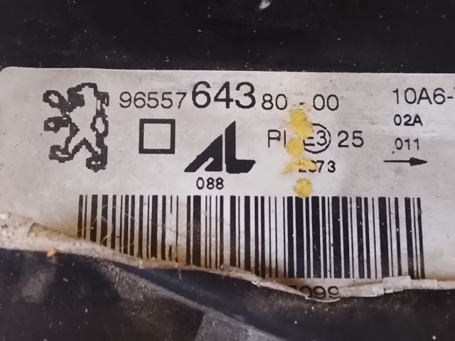 bontott PEUGEOT 307 Bal Fényszóró