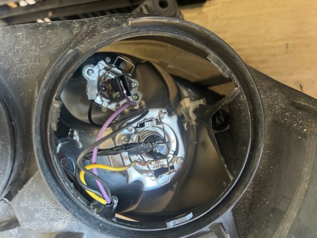 bontott PEUGEOT 307 Bal Fényszóró