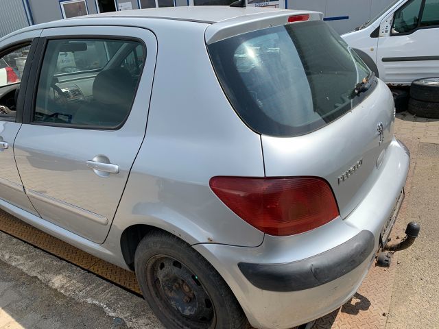 bontott PEUGEOT 307 Bal Gólyaláb Csonkállvánnyal