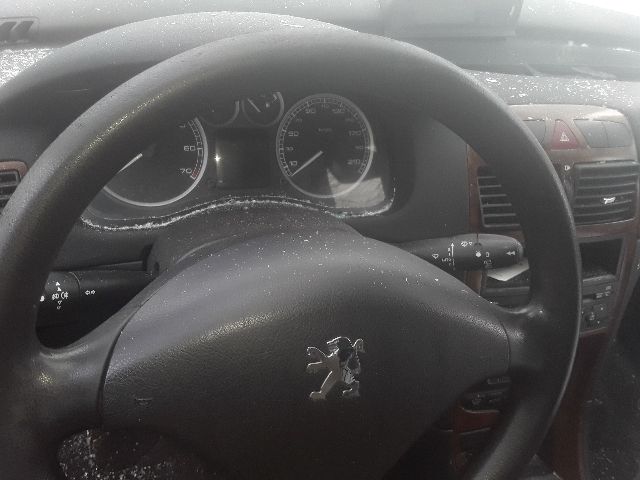 bontott PEUGEOT 307 Bal Gólyaláb Csonkállvánnyal