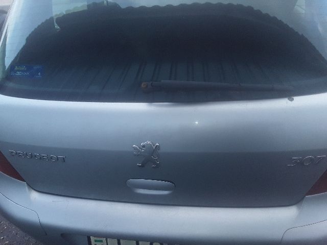 bontott PEUGEOT 307 Bal Gólyaláb Csonkállvánnyal