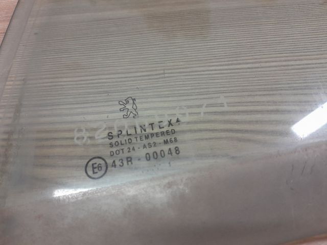 bontott PEUGEOT 307 Bal hátsó Ablak