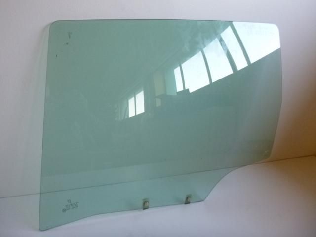 bontott PEUGEOT 307 Bal hátsó Ablak