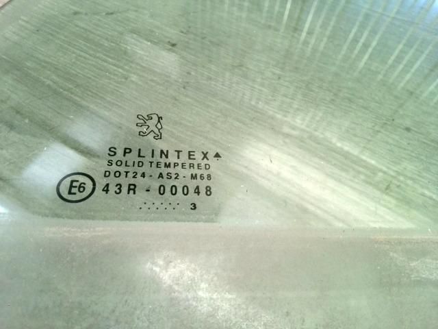 bontott PEUGEOT 307 Bal hátsó Ablak