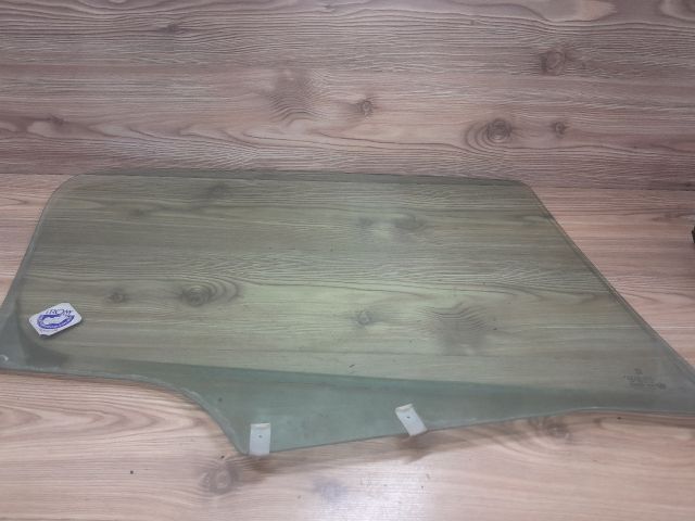 bontott PEUGEOT 307 Bal hátsó Ablak