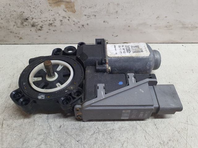 bontott PEUGEOT 307 Bal hátsó Ablakemelő Motor