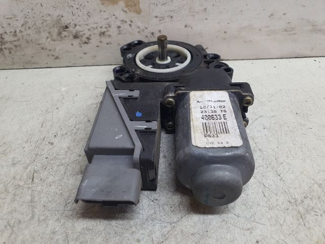 bontott PEUGEOT 307 Bal hátsó Ablakemelő Motor