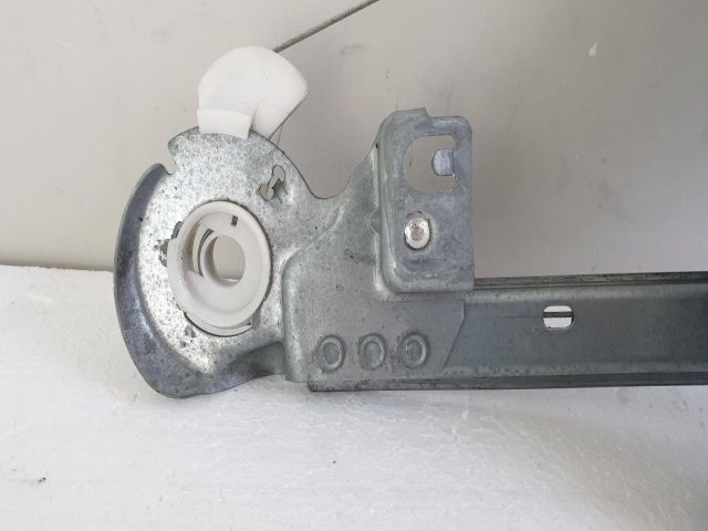 bontott PEUGEOT 307 Bal hátsó Ablakemelő Szerkezet (Elektromos)