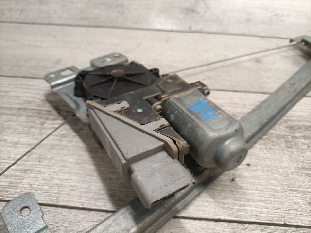 bontott PEUGEOT 307 Bal hátsó Ablakemelő Szerkezet (Elektromos)