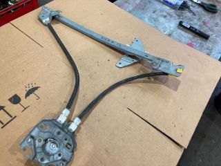 bontott PEUGEOT 307 Bal hátsó Ablakemelő Szerkezet (Mechanikus)