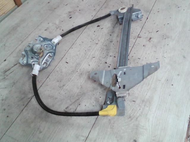 bontott PEUGEOT 307 Bal hátsó Ablakemelő Szerkezet (Mechanikus)