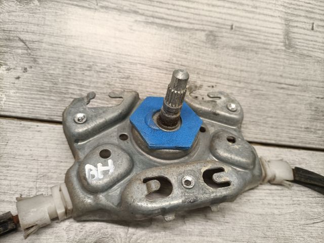 bontott PEUGEOT 307 Bal hátsó Ablakemelő Szerkezet (Mechanikus)