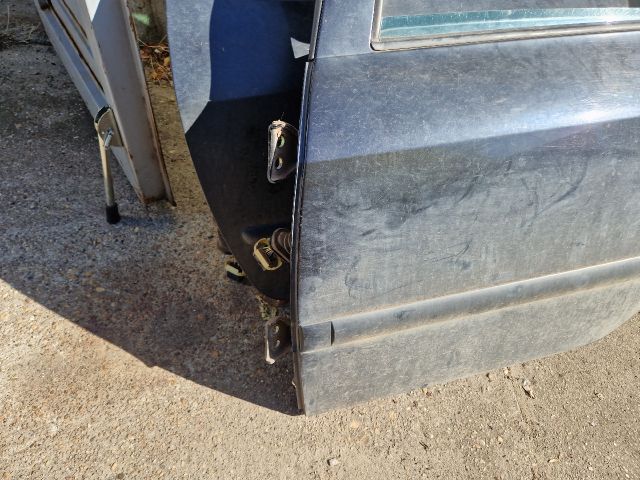 bontott PEUGEOT 307 Bal hátsó Ajtó (Részeivel)