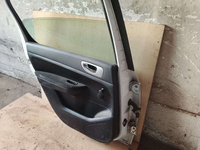 bontott PEUGEOT 307 Bal hátsó Ajtó (Részeivel)
