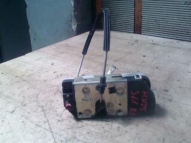 bontott PEUGEOT 307 Bal hátsó Ajtózár