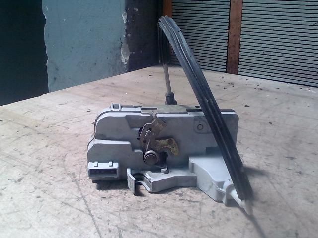 bontott PEUGEOT 307 Bal hátsó Ajtózár