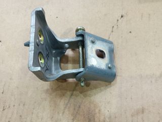 bontott PEUGEOT 307 Bal hátsó Alsó Zsanér