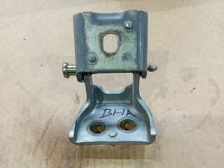 bontott PEUGEOT 307 Bal hátsó Alsó Zsanér