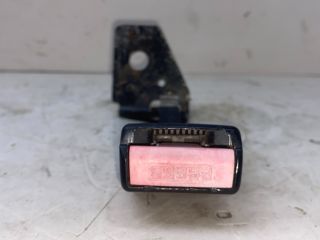 bontott PEUGEOT 307 Bal hátsó Biztonsági Öv Csat