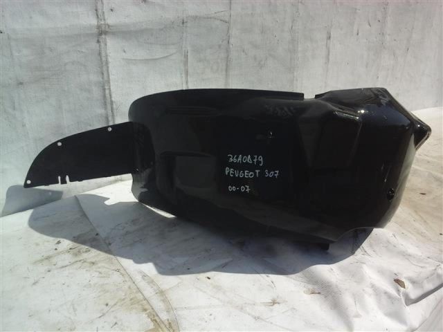 bontott PEUGEOT 307 Bal hátsó Dobbetét (Kerékjárati, Műanyag)