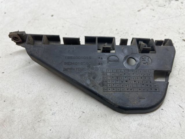 bontott PEUGEOT 307 Bal hátsó Oldal Lökhárító Tartó (Műanyag)