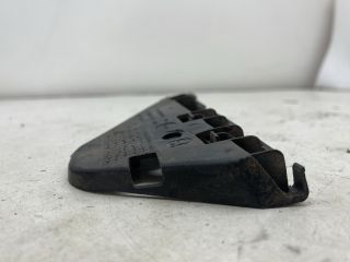 bontott PEUGEOT 307 Bal hátsó Oldal Lökhárító Tartó (Műanyag)