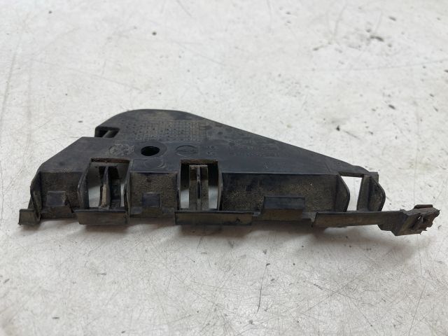 bontott PEUGEOT 307 Bal hátsó Oldal Lökhárító Tartó (Műanyag)