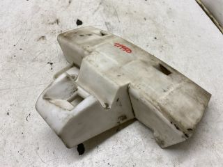 bontott PEUGEOT 307 Bal hátsó Oldal Lökhárító Tartó (Műanyag)