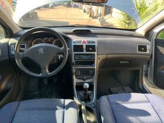 bontott PEUGEOT 307 Bal Szellőző