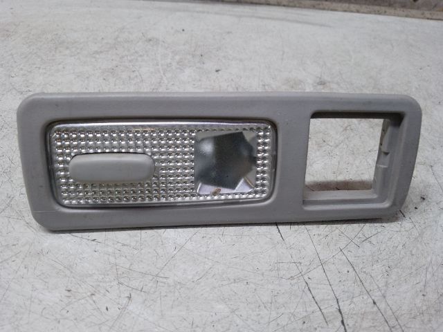 bontott PEUGEOT 307 Beltér Világítás Hátsó