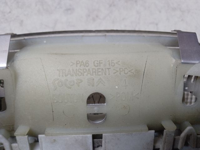 bontott PEUGEOT 307 Beltér Világítás Hátsó