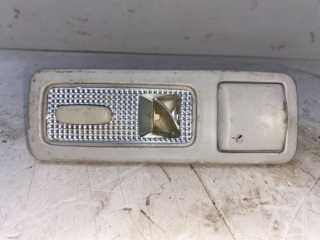 bontott PEUGEOT 307 Beltér Világítás Hátsó