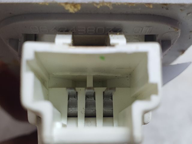 bontott PEUGEOT 307 Beltér Világítás Hátsó