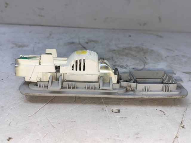 bontott PEUGEOT 307 Beltér Világítás Hátsó