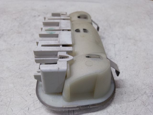 bontott PEUGEOT 307 Beltér Világítás Hátsó