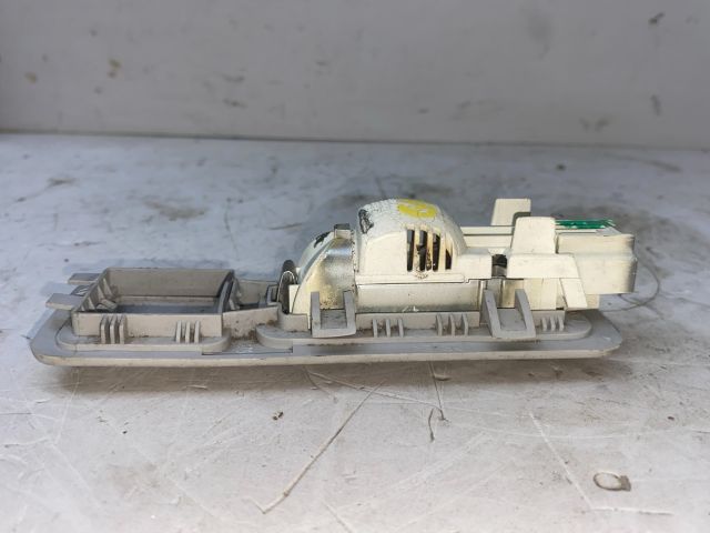 bontott PEUGEOT 307 Beltér Világítás Hátsó