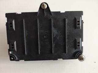 bontott PEUGEOT 307 Biztosítéktábla Csomagtér