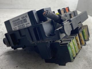 bontott PEUGEOT 307 Biztosítéktábla Doboz