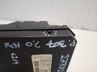 bontott PEUGEOT 307 Biztosítéktábla Motortér