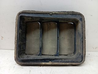 bontott PEUGEOT 307 Csomagtér Szellőző Bal