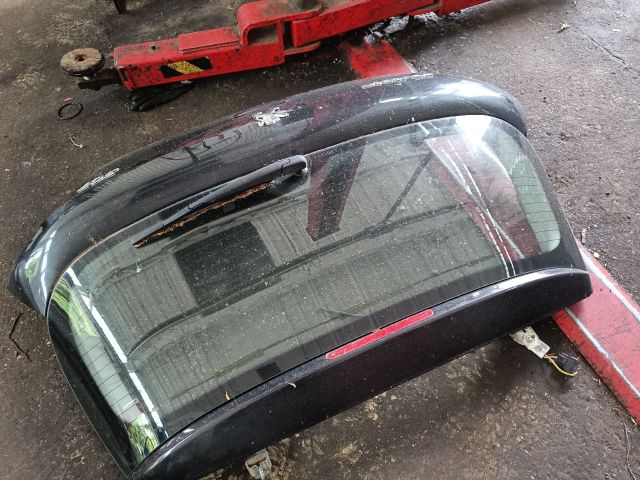 bontott PEUGEOT 307 Csomagtérajtó (Részeivel)