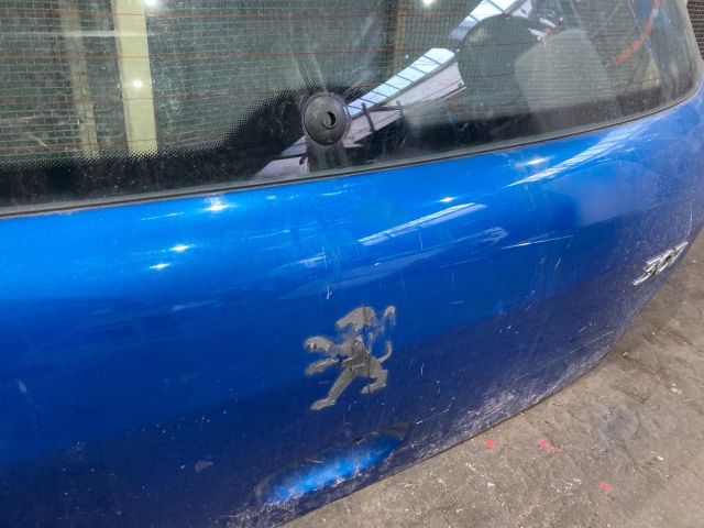 bontott PEUGEOT 307 Csomagtérajtó (Üres lemez)