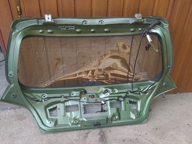 bontott PEUGEOT 307 Csomagtérajtó (Üres lemez)