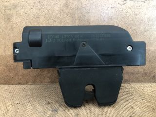 bontott PEUGEOT 307 Csomagtérajtó Zárszerkezet